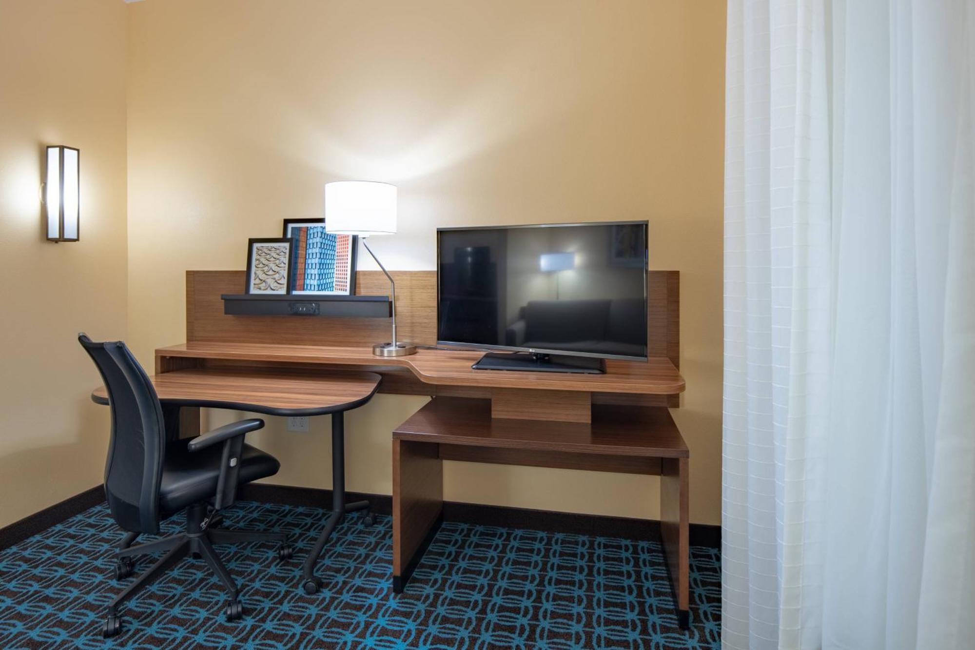 Fairfield Inn & Suites By Marriott Terrell Esterno foto